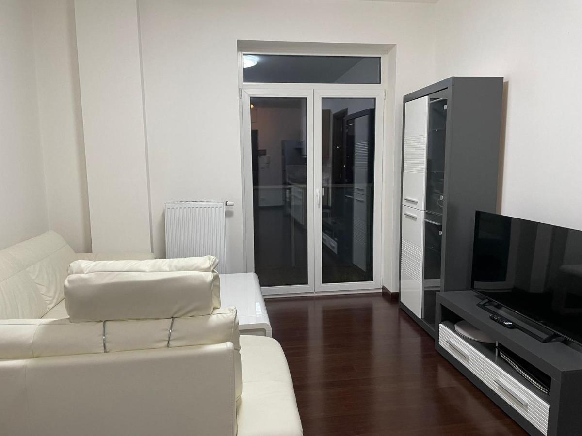 Spa Apartment Moser 卡罗维发利 外观 照片